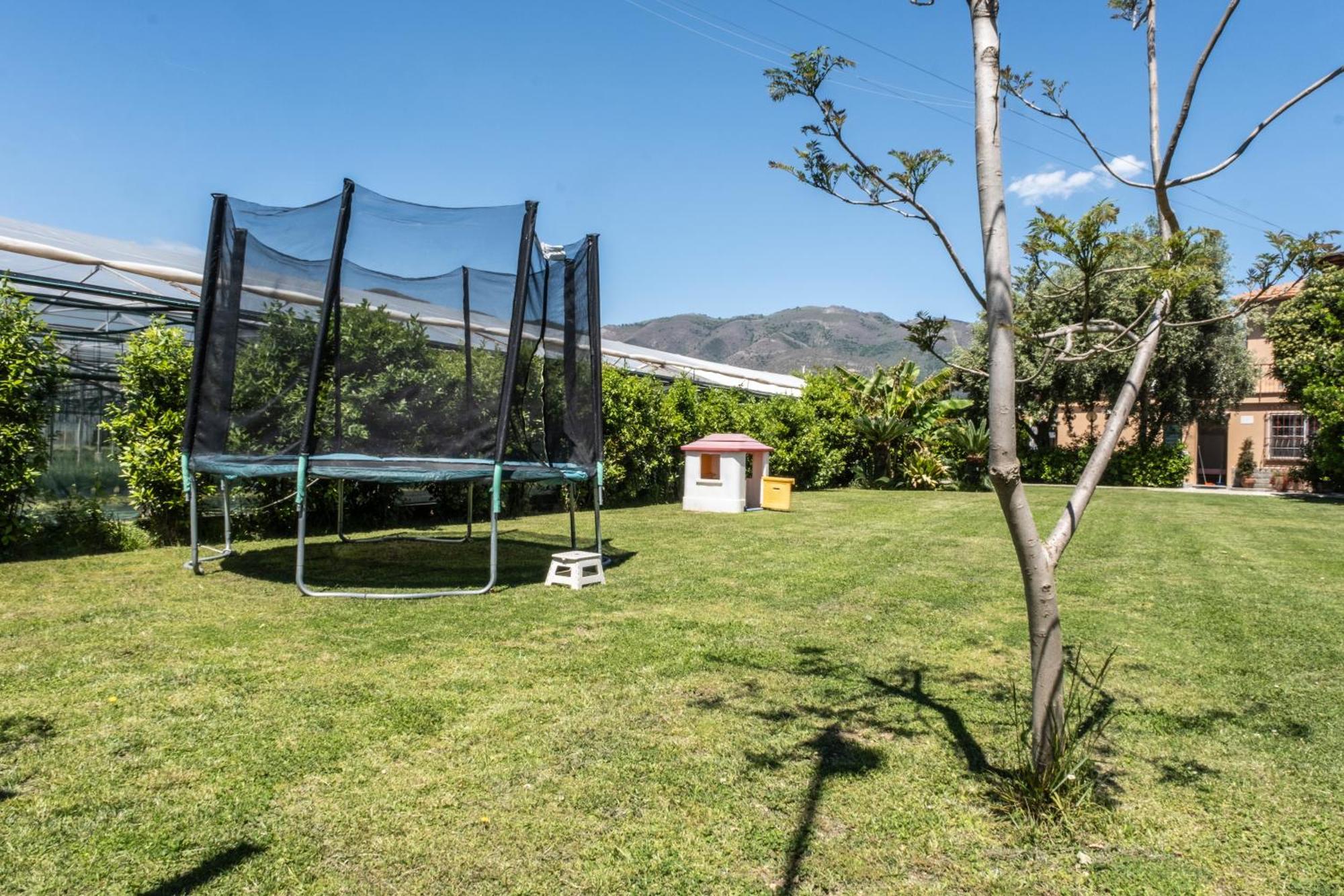Agriturismo Giorgi Appartamenti In Riviera Ligure อัลเบงกา ภายนอก รูปภาพ