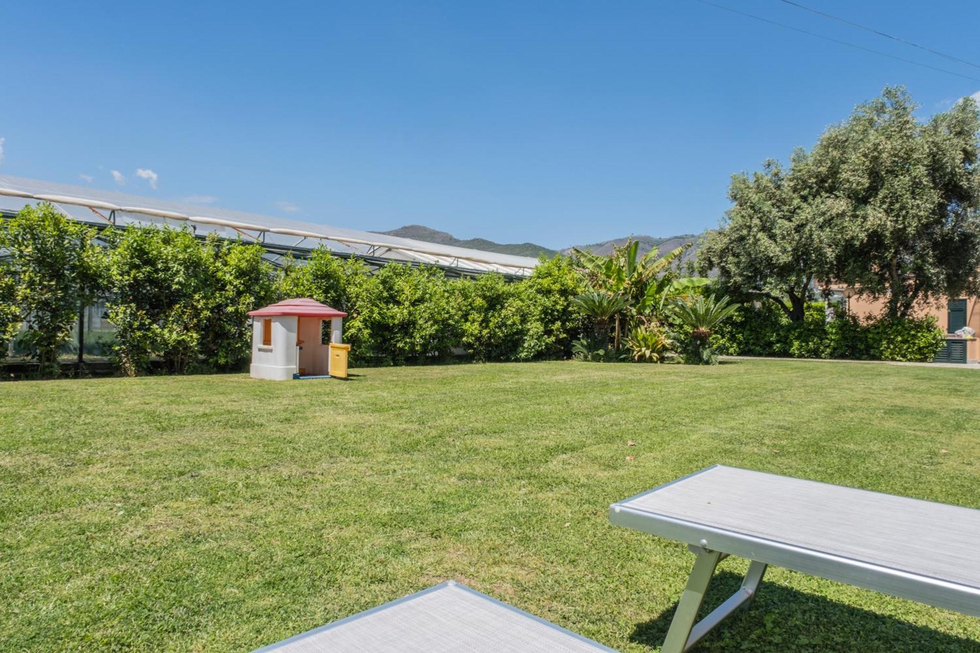Agriturismo Giorgi Appartamenti In Riviera Ligure อัลเบงกา ภายนอก รูปภาพ