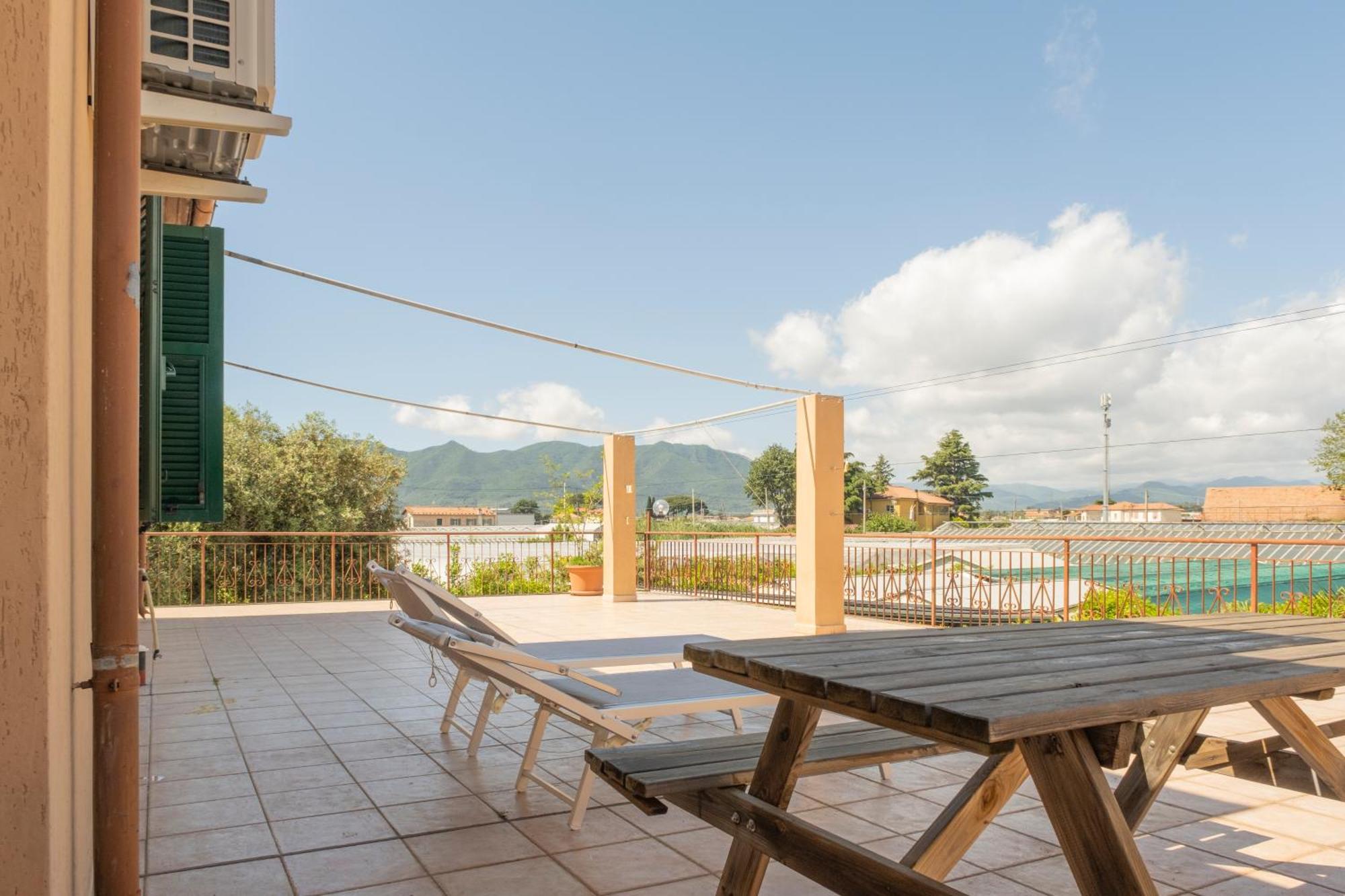 Agriturismo Giorgi Appartamenti In Riviera Ligure อัลเบงกา ภายนอก รูปภาพ